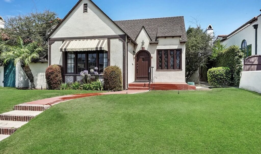 exterior house painting service